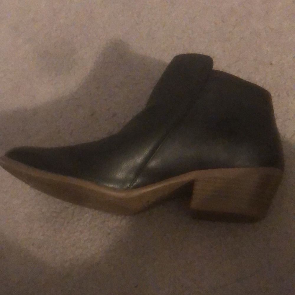 High heels - Picture 5 of 7